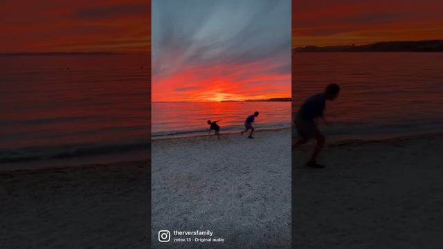 The Sky is on Fire! смотреть онлайн