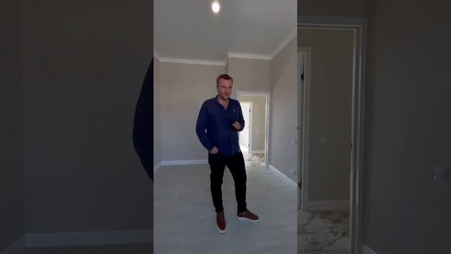 Обзор дома в Краснодаре с бассейном и ремонтом . Цена в конце видео. смотреть онлайн