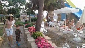 Armas Green Fugla Beach