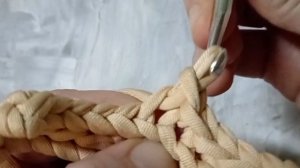 Имитация лицевой глади крючком в поперечной технике вязания