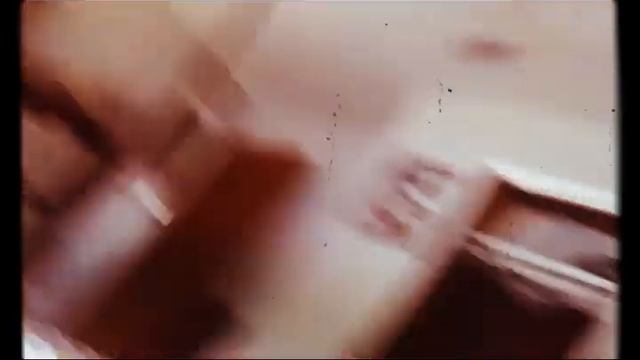 Madly Madagascar 2004 Pillow Blanket Finger Vs Broken Playtime Window Fish Chair Scene смотреть онлайн