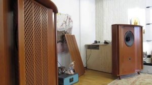 Altec Lansing 604 Hollywood + Utopia enclosure (double bass test)
