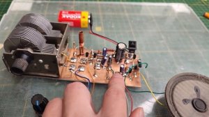 ТРАНЗИСТОРНЫЙ КВ-ПРИЕМНИК с активным АМ-детектором своими руками  PCBWay