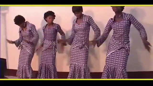 "Safari" de Sr Clarisse Tsihbola. Réalisateur: Saint Malo смотреть онлайн