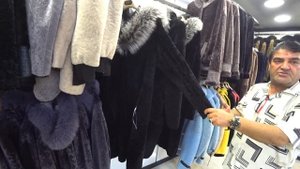 НОВЫЕ МОДЕЛИ КОЖИ И МЕХА МАГАЗИН В ЦЕНТРЕ АЛАНЬЯ ТУРЦИЯ ЛУЧШИЕ ЦЕНЫ ШОПИНГ СЕЗОН 2024 PERLA PLATINU
