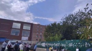 Репортаж от трёх вокзалов - Вот где кормят - бездомных людей ...