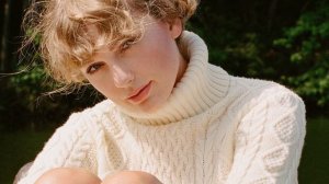 Taylor Swift - Cardigan (Lyrics)