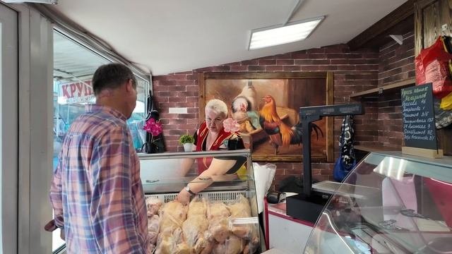 КРАСНОДАР -- ЦЕНЫ НА ЦЕНТРАЛЬНОМ КОЛХОЗНОМ РЫНКЕ ГОРОДА