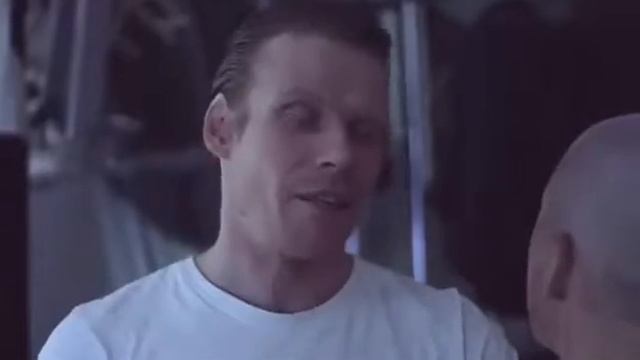 Подарок на 23 февраля смотреть онлайн