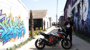 Обзор КТМ Super Duke 1290 GT