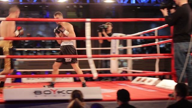 Руслан Белінський – Ігор Фалюш. Бокс смотреть онлайн