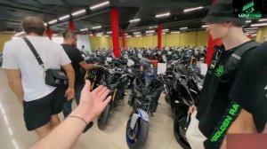 ХАЗЯЕВА ПОДАРИЛИ МОТОЦИКЛ ДАНИЛЕ ГОРИЛЛЕ | КОНФЛИКТ С БЫДЛОМ В МОТОМАГАЗИНЕ