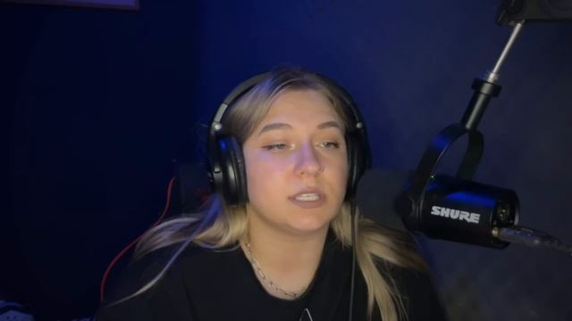 «Собирай вещи и поезжай к своей мамаше, я хочу расслабиться и покуражиться с друзьями!» смотреть онлайн