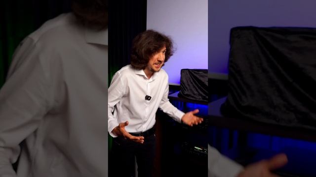 Аудио техника которая пришла уничтожать старую школу!