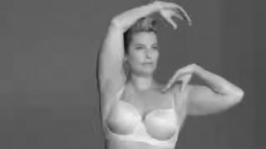 В РЕКЛАМЕ LINDEX СНЯЛИСЬ СОТРУДНИЦЫ КОМПАНИИ