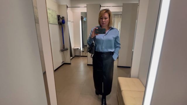 Влог. ТЦ Мега Екатеринбург. Ищу себе платье. Резервед, Мааг, Зарина, Лав репаблик. Снежная королева. смотреть онлайн