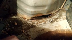 Nissan Sunny/Заварили прогнившие Арки/Ремонт Тормозов/Шумоизоляция Багажника!