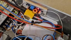 Самодельный бесперебойник для роутера и XPON на lifepo4 элементах