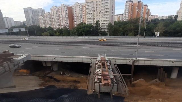 Стройка моста ВСМ между Ховрино и Грачёвская. 03.09.2023