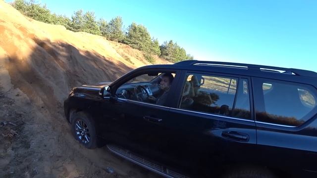 LAND CRUISER PRADO против FORTUNER. Сравнение на проходимость, настоящий тест TOYOTA на бездорожье!