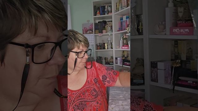 ПРОДАЮ КОЛЛЕКЦИЮ ТАРО. Ч.2 смотреть онлайн