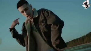BUMBLE BEEZY – Харизма