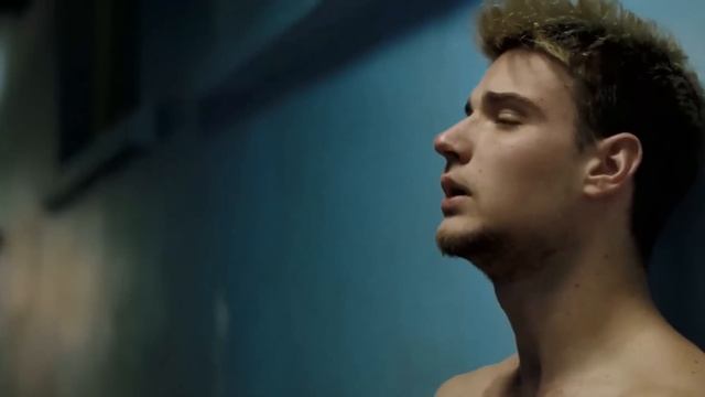 Миллионерша сослала больного мужа доживать в глухую деревню. Но приехав через год продавать дом... смотреть онлайн