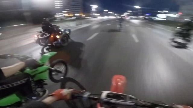 ЛЮТЫЙ СТАНТ В ЦЕНТРЕ ГОРОДА С ВАЙТ ХАСТЛЕРОМ / КИЛЛ СТРИТ В ИЖЕВСКЕ!!! смотреть онлайн