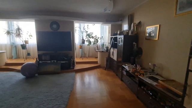 Продам 5ти кімнатну квартиру в Києві на Оболоні біля метро Мінська вулиця Тимошенко 0997832658 смотреть онлайн