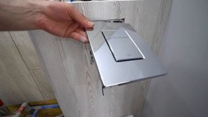 Зашивка инсталляции. Установка унитаза + кнопка. Переделка хрущевки от А до Я # 36