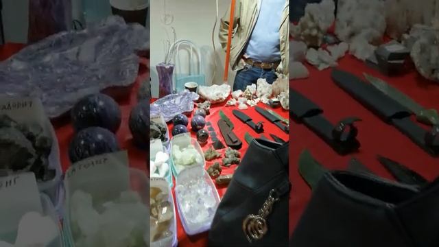 Выставка Блеск самоцветов 1.05.2021