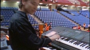 Alan Wilder talking about working on stage (101 Film)