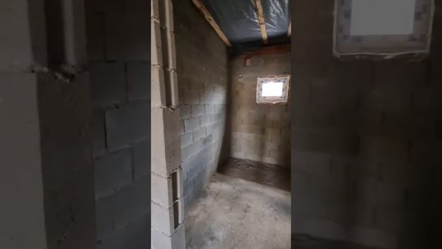 Купить торговое помещение в Краснодаре 70м.кв. Отдельный вход. Отдельно стоящее здание. 89831371550