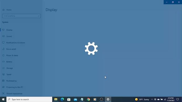 How to connect your pc/laptop on windows 10 or 11 to your tv смотреть онлайн