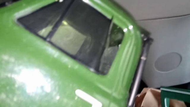 RC Crawler Axial SCX10II: Removing TINT For CLEAR SIDE WINDOWS! смотреть онлайн