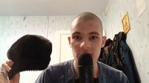 АСМР ПРОДАВЕЦ КЕПОК