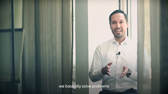 Meet Diego, Principal Consultant at Allianz Technology смотреть онлайн