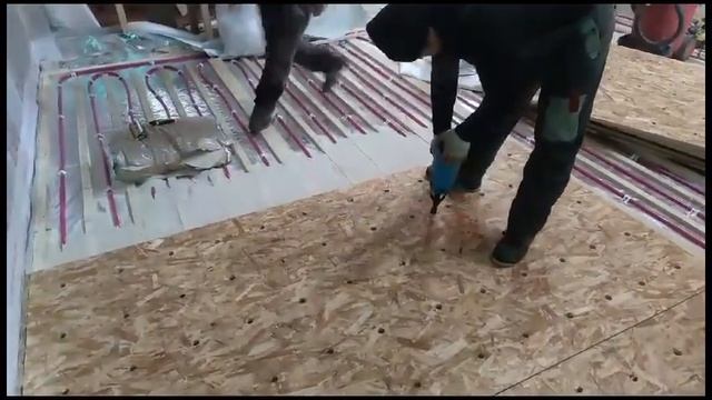 Этапы строительства выставочного дома на площадке метро Домодедовская. Часть 3. смотреть онлайн