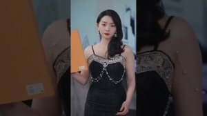 【FULL】她和他契約結婚1年，可白月光的出現打破了這平靜的一切，她留下一紙離婚提前終止協議，5年後她再崽回國卻發現狗男人還沒簽字，他將她逼至牆角「偷偷生下我的孩子，你這是違約」#短劇 #總裁灰姑娘