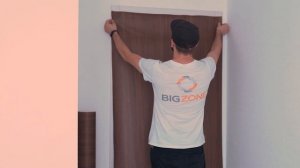 Как ДЕШЕВО обновить СТАРУЮ ДВЕРЬ. Сделали за 1 час...