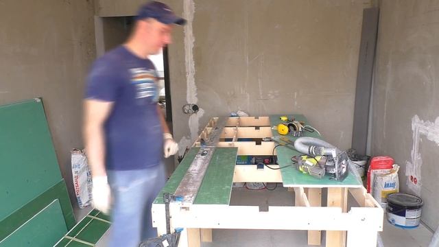 Фрезеровка гипсокартона, первый опыт.Time Lapse. смотреть онлайн
