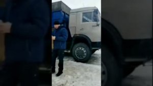 Шофёрской коллектив на одыхе... Я весь мир одам за неё.. на гармошке