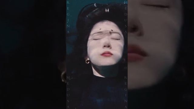 Badass woman kills ghosts with style (Jang Na-ra in Sell your haunted house - 대박부동산) смотреть онлайн