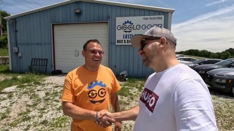 Серый перекуп в шоке! DreamCarTrue гостях у Серого перекупа! #dreamcartrue #серыйперекуп #dreamcar