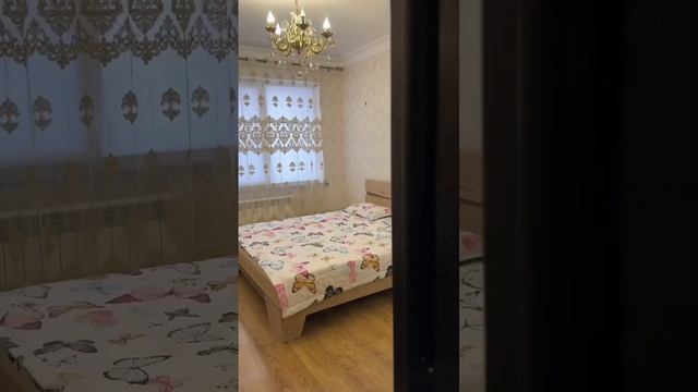 Сдаётся квартира посуточно. Г. Каспийск, ул. Молодежная 4.  Просторная 2х кв, обр: 8 (989) 473-29-2