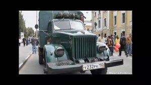 Автовыставка "Этапы большого пути"