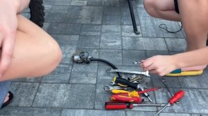 НАШЛИ ТРЕТИЙ МОЦИК для  ДРУГА. МОЦИК VS ВЕЛИК. Брос Шоу