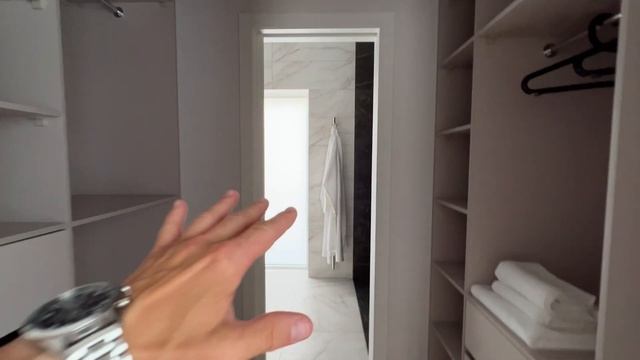 Готовый дом с ремонтом и мебелью в Тюмени, коттеджный поселок Зеленые холмы, район Кулаково смотреть онлайн