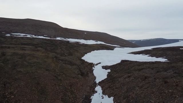 2022 июнь Красные камни