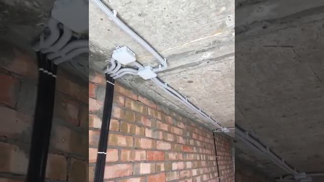 Монтаж электро проводки проводка в спальне (наши работы) работаем в г Брянске и области 89532801701 смотреть онлайн